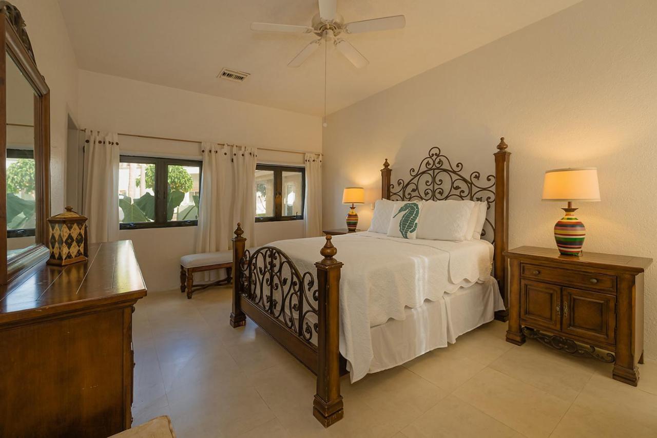 The Queen Of Cozumel Beach House -Luxury Beachfront Villa- Million Dollars View エクステリア 写真